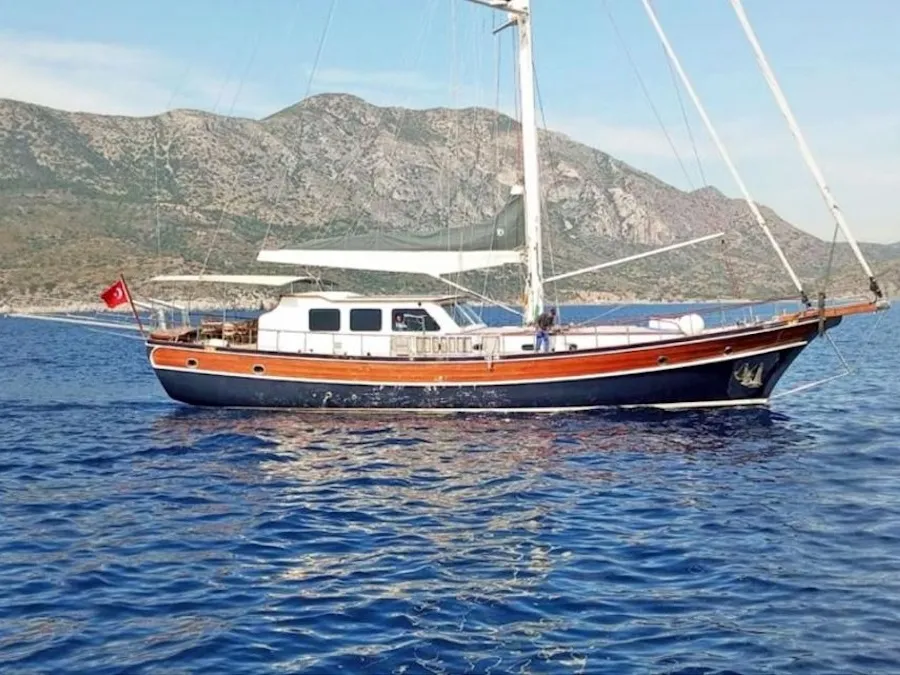 CARPEDIEM CORAL - Sailboat in Eskiçeşme