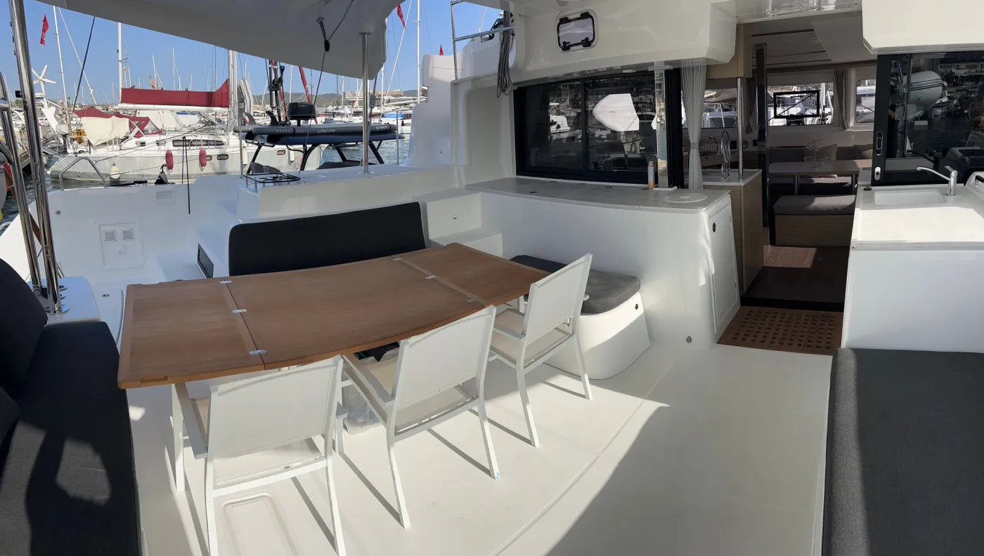 PEIKEA - Catamaran in Sant Antoni de Portmany