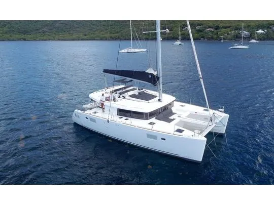 Oneno - Catamaran in Sant Antoni de Portmany
