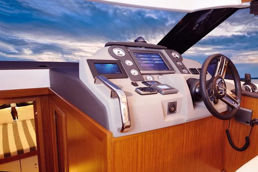 Zanngi - Motor Yacht in Podstrana