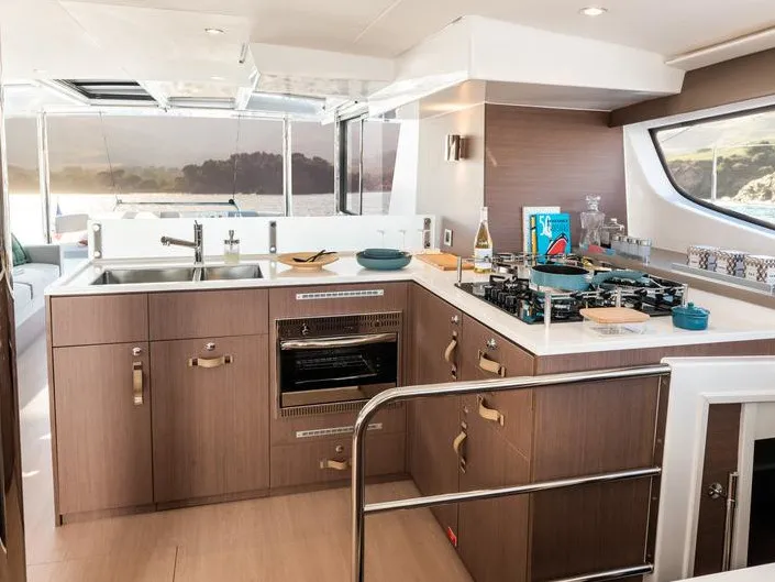 Premium + - Catamaran in Sant Antoni de Portmany
