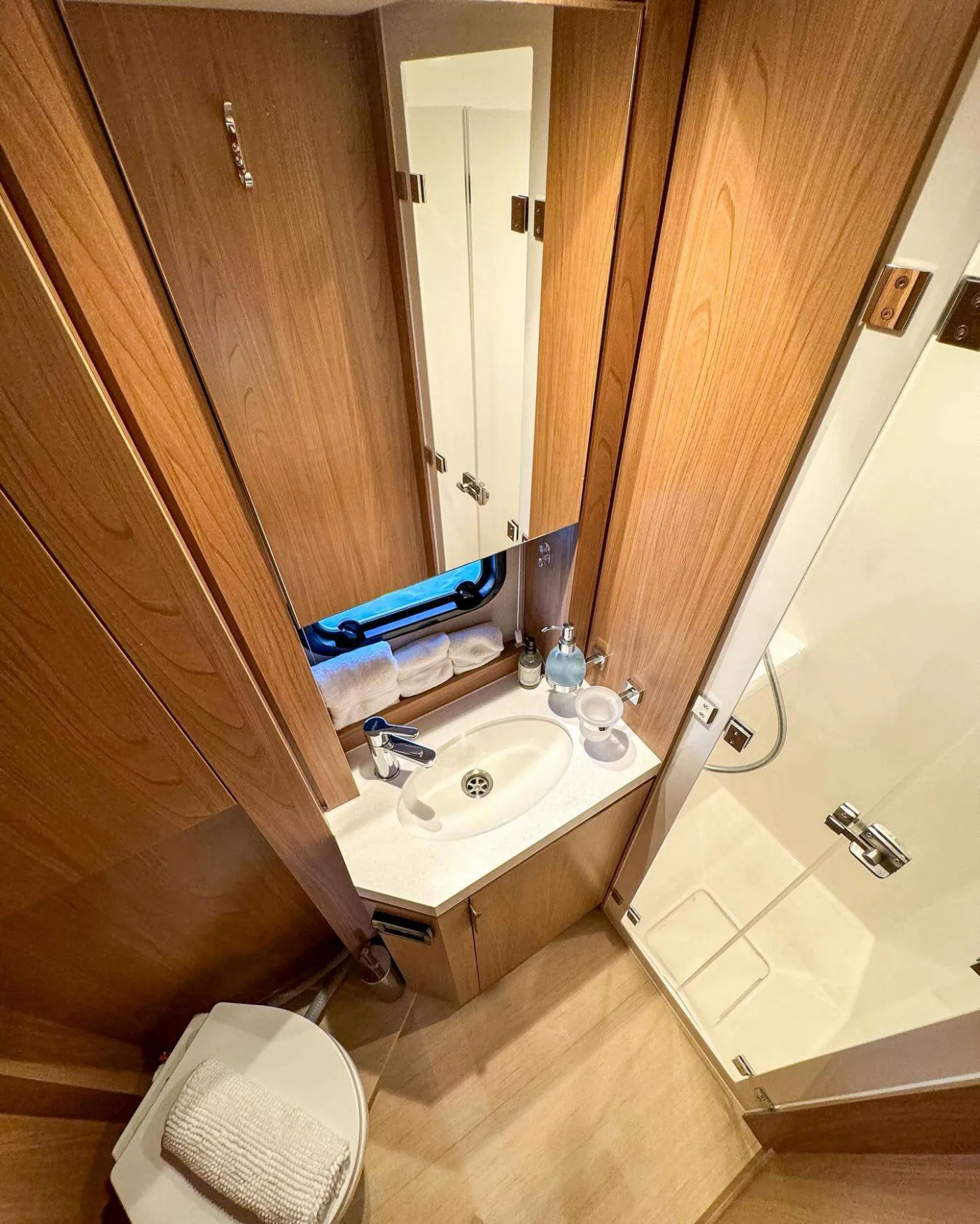 Premium + - Catamaran in Sant Antoni de Portmany
