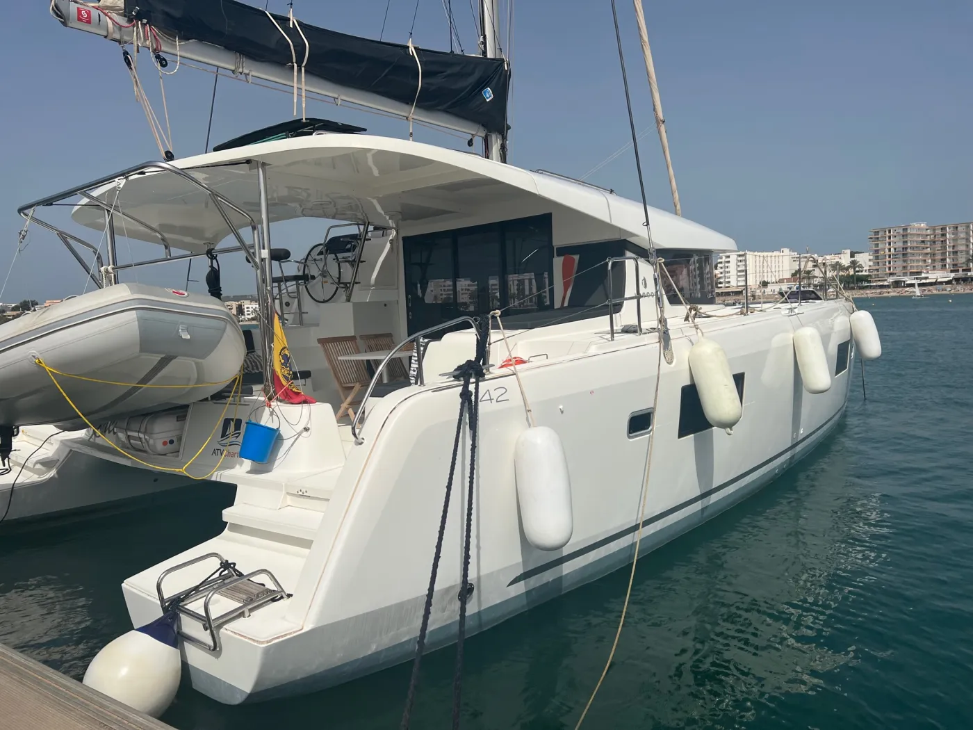 Mares - Catamaran in Sant Antoni de Portmany