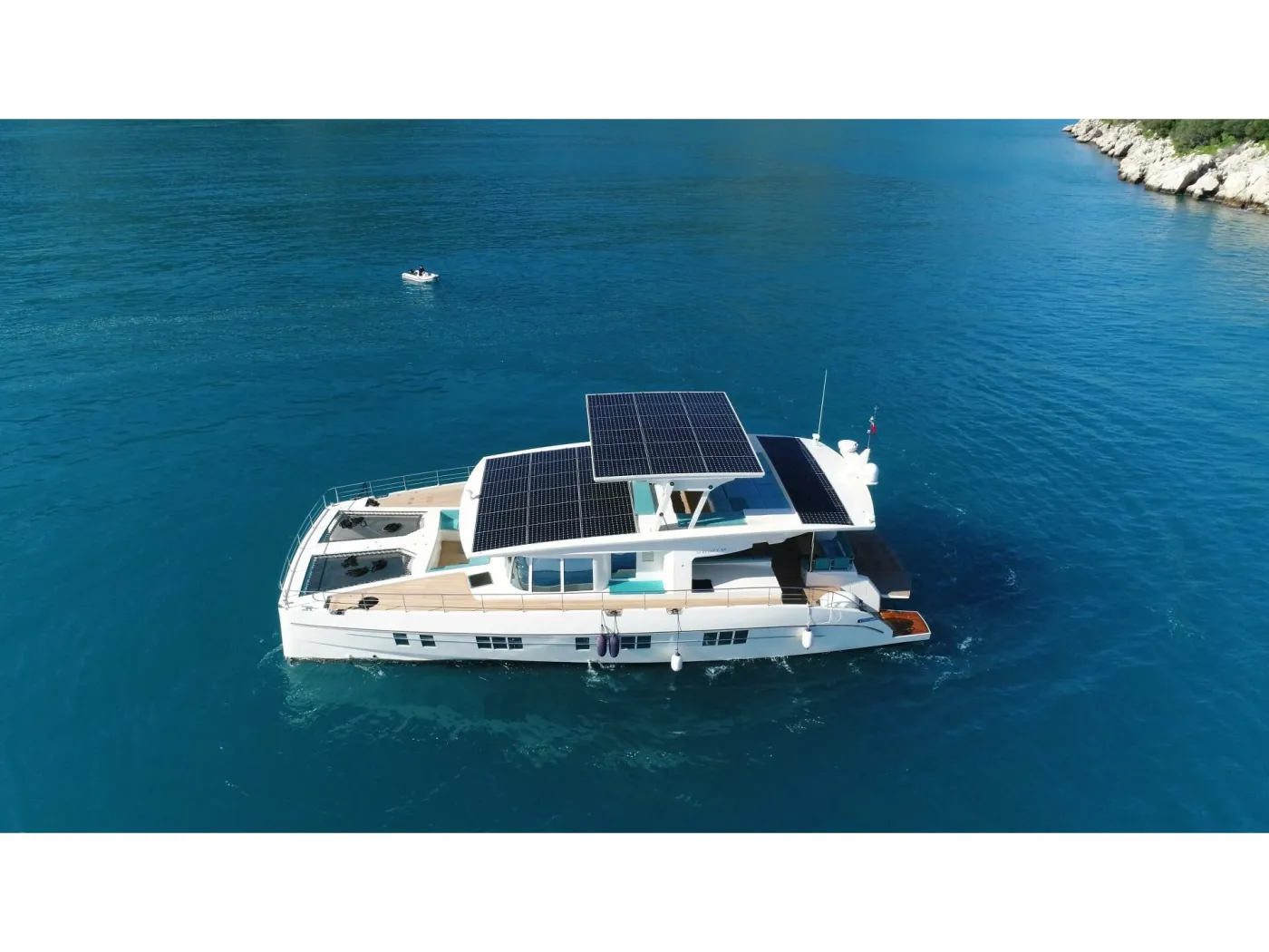 Premium + - Catamaran in Sant Antoni de Portmany