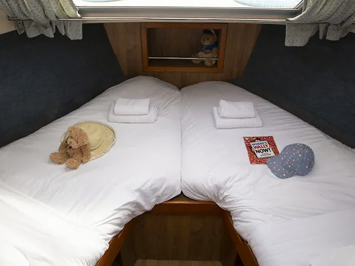 Crusader - Budget 34 - Motor Yat içinde Decize