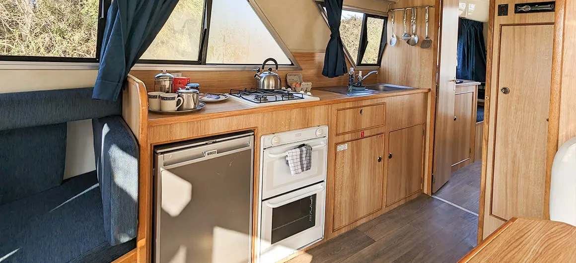 Cirrus B - Budget 24 - Motor Yat içinde Decize