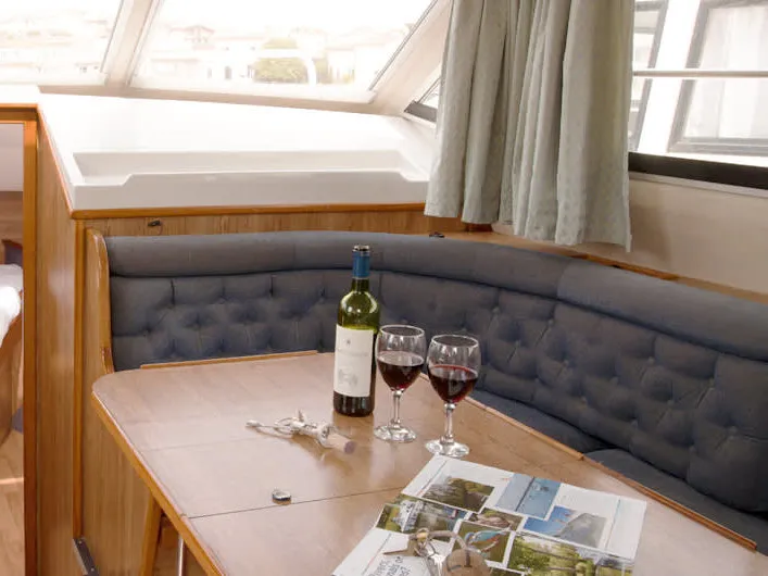 Clipper - Comfort 36 - Motor Yat içinde Castelnaudary