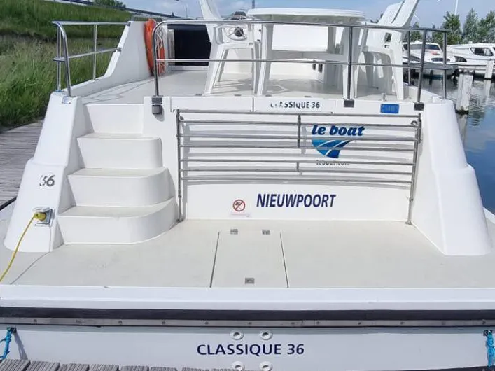 Classique - Budget 12 - Motor Yacht in Townparks