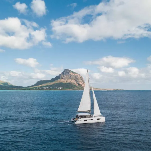 Sea Spirit - Catamaran in Black River