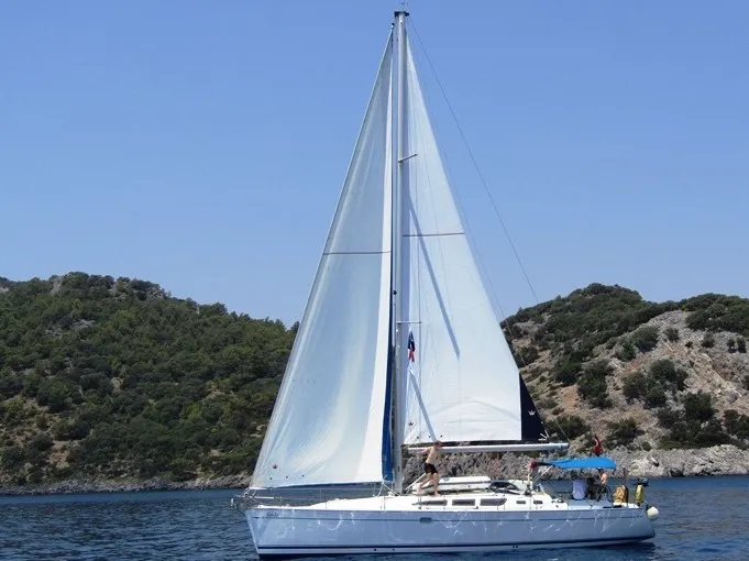 Saida - Sailboat in Karagözler
