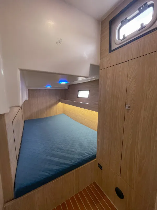 Nautika 1300 Royal