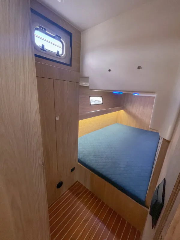 Nautika 1300 Royal