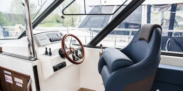 Nautika 1300 LUX