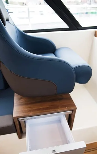 Nautika 1300 LUX