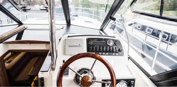 Nautika 1300 LUX