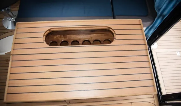 Nautika 1300 LUX