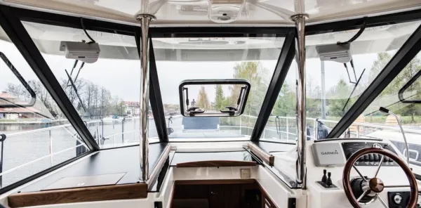 Nautika 1300 LUX