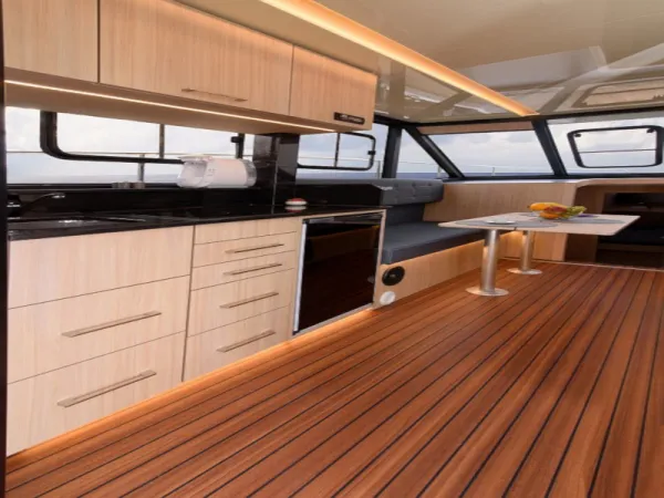 Futura 40 Grand Horizon