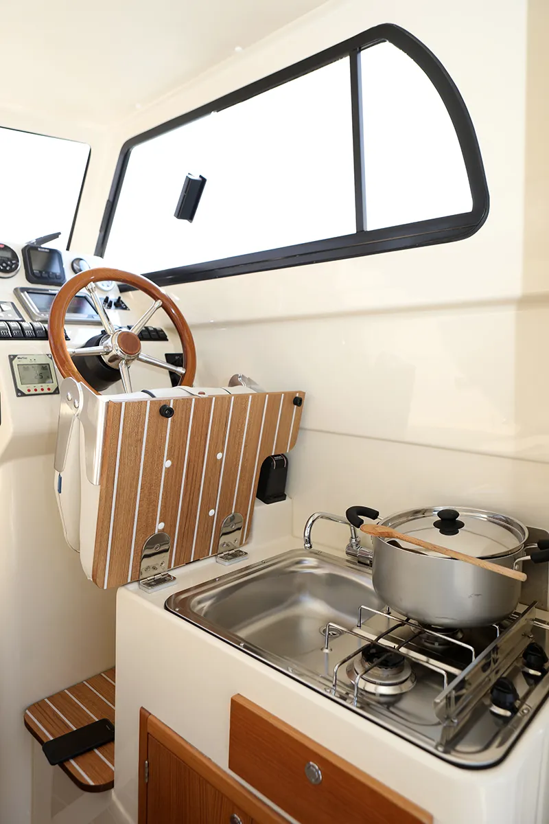 H4 - Motor Yacht in Pula