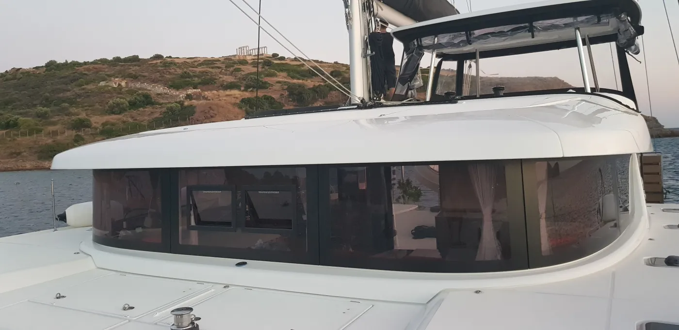 Midas - Catamaran in Alimos