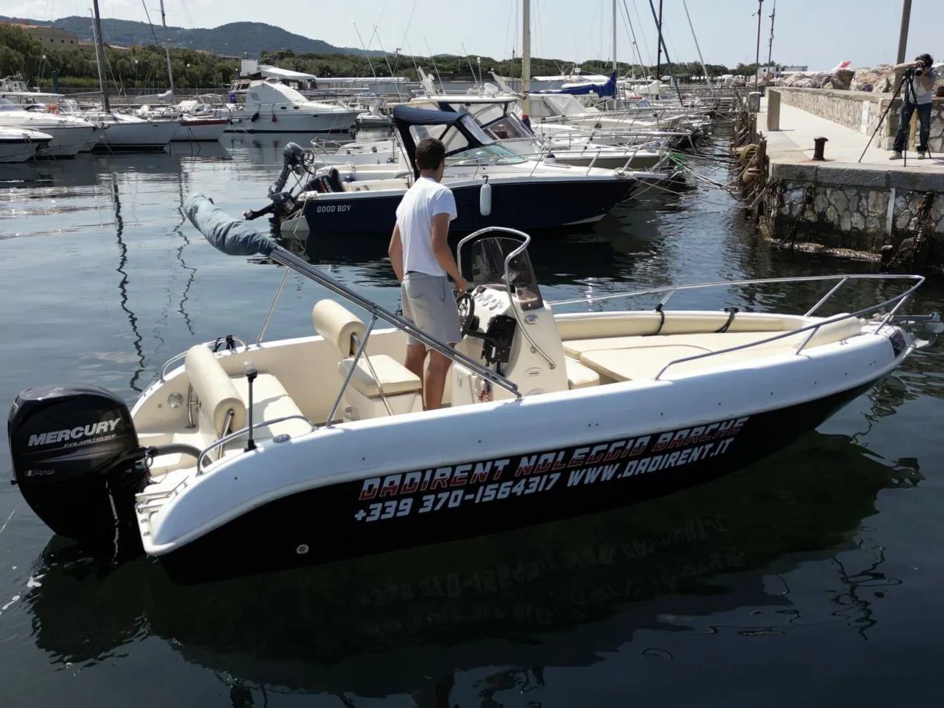 Annina - Motor Yat içinde Livorno