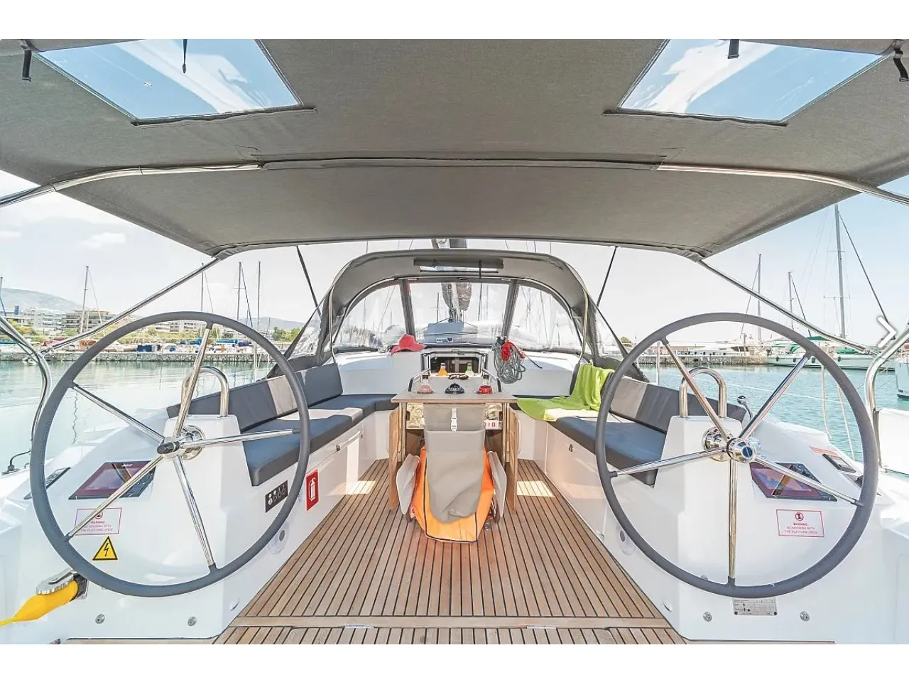 oceanis 40.1 (2022) RO - Sailboat in Alimos