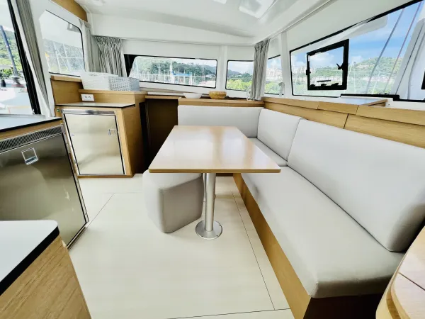 OLOKUM Denia BAREBOAT