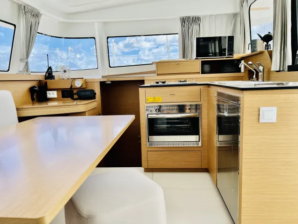 YEMAYA Denia BAREBOAT