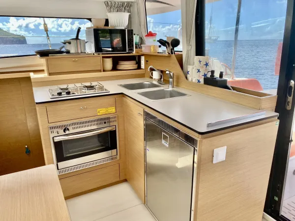 OLOKUM Denia CREWED