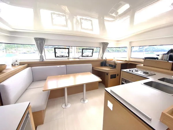 ONE Mallorca BAREBOAT
