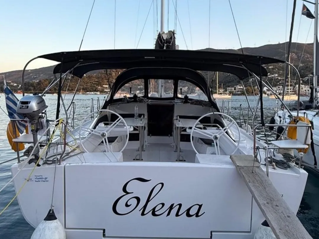 Elena - Sailboat in Alimos