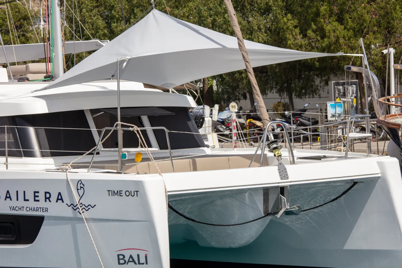 Time Out - Catamaran in Marmaris