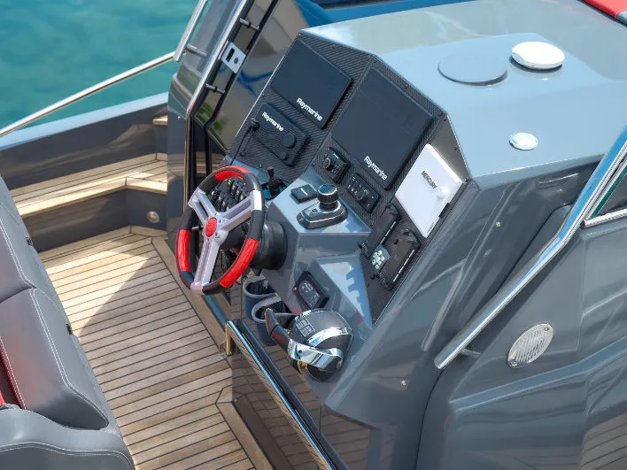 Nuova Jolly Prince 43 - Motor Yacht in Split
