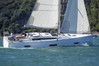 Kostas - Sailboat in Alimos