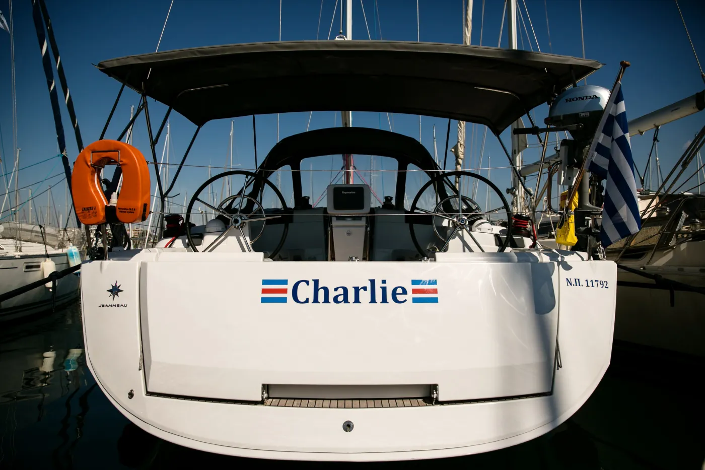 Charlie - Sailboat in Alimos