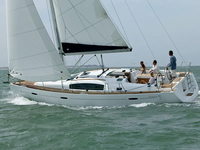 Arietta - Sailboat in Volos