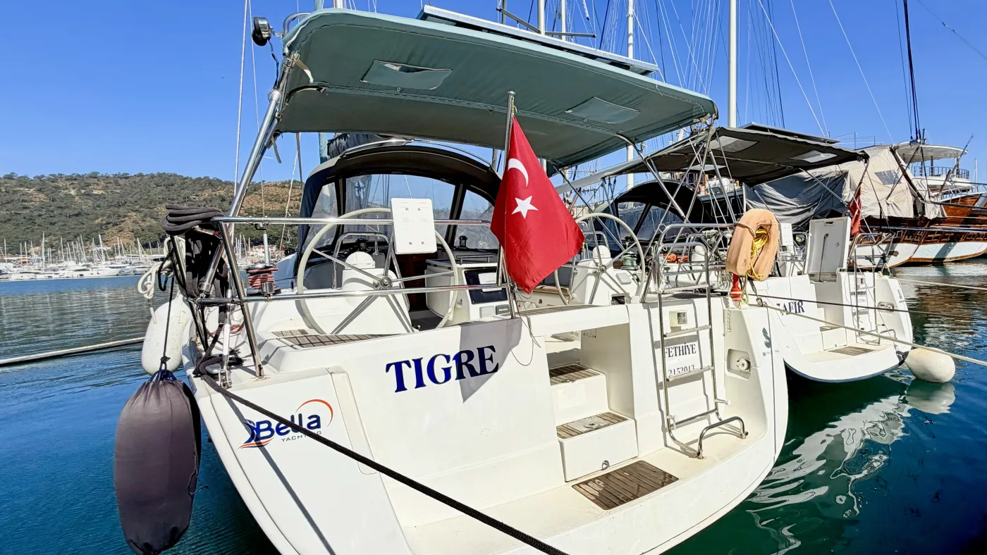 Classic - Sailboat in Karagözler
