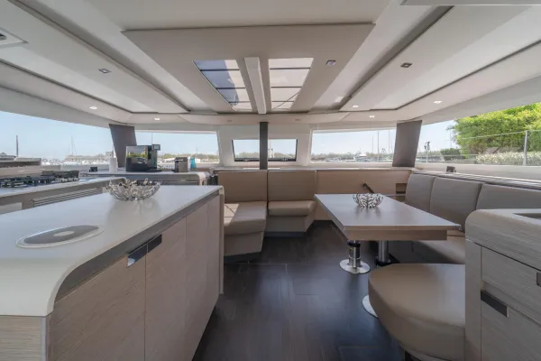 Kali II - Luxury Aeolian Experience