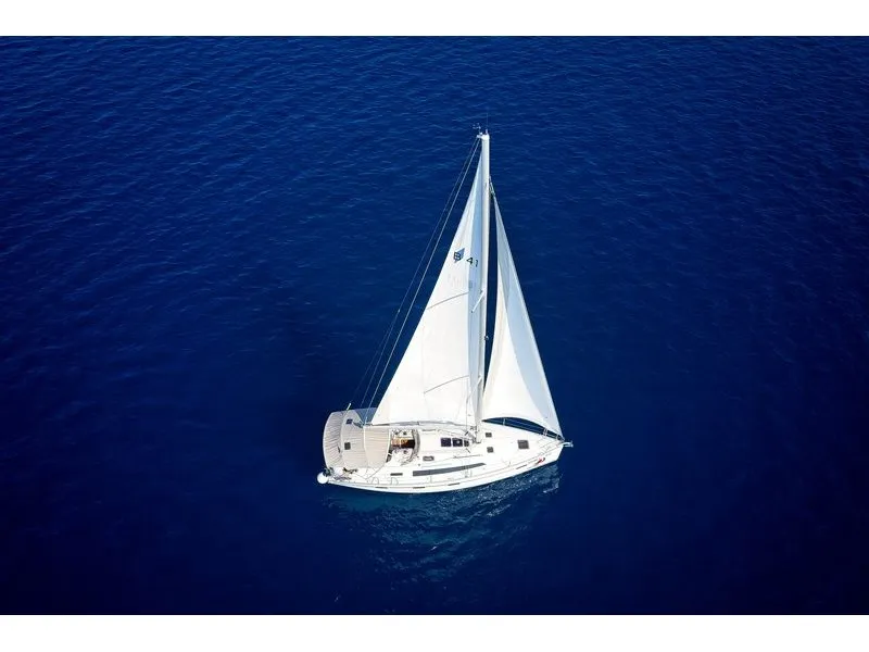 MH 61 - Sailboat in Murter