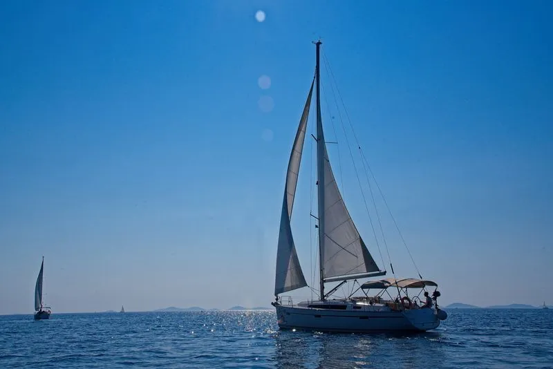 MH 72 - Sailboat in Murter