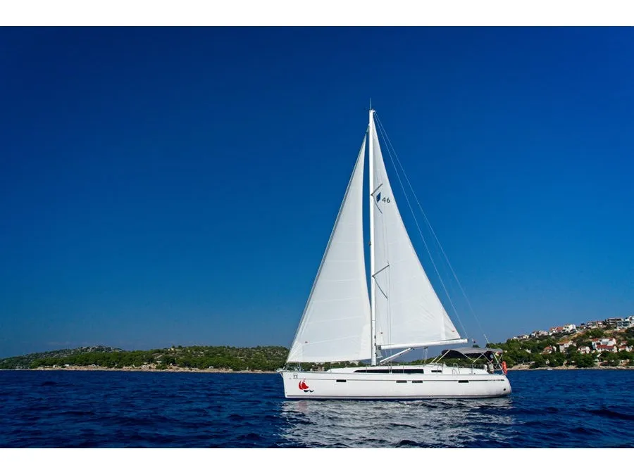 MH 80 - Sailboat in Murter