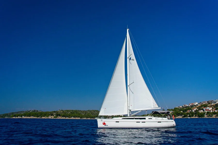 MH 86 - Sailboat in Murter