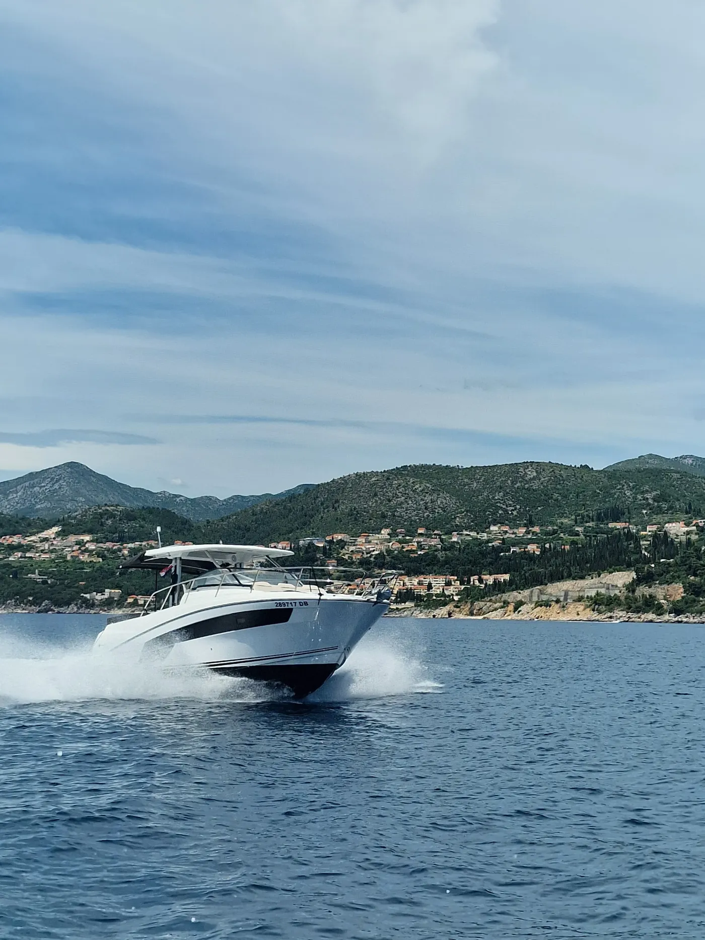 New York New York - Motor Yacht in Dubrovnik