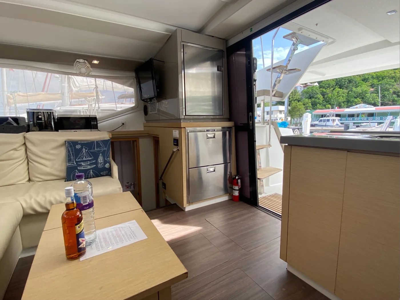 Happy Ours - Catamaran in Road Town