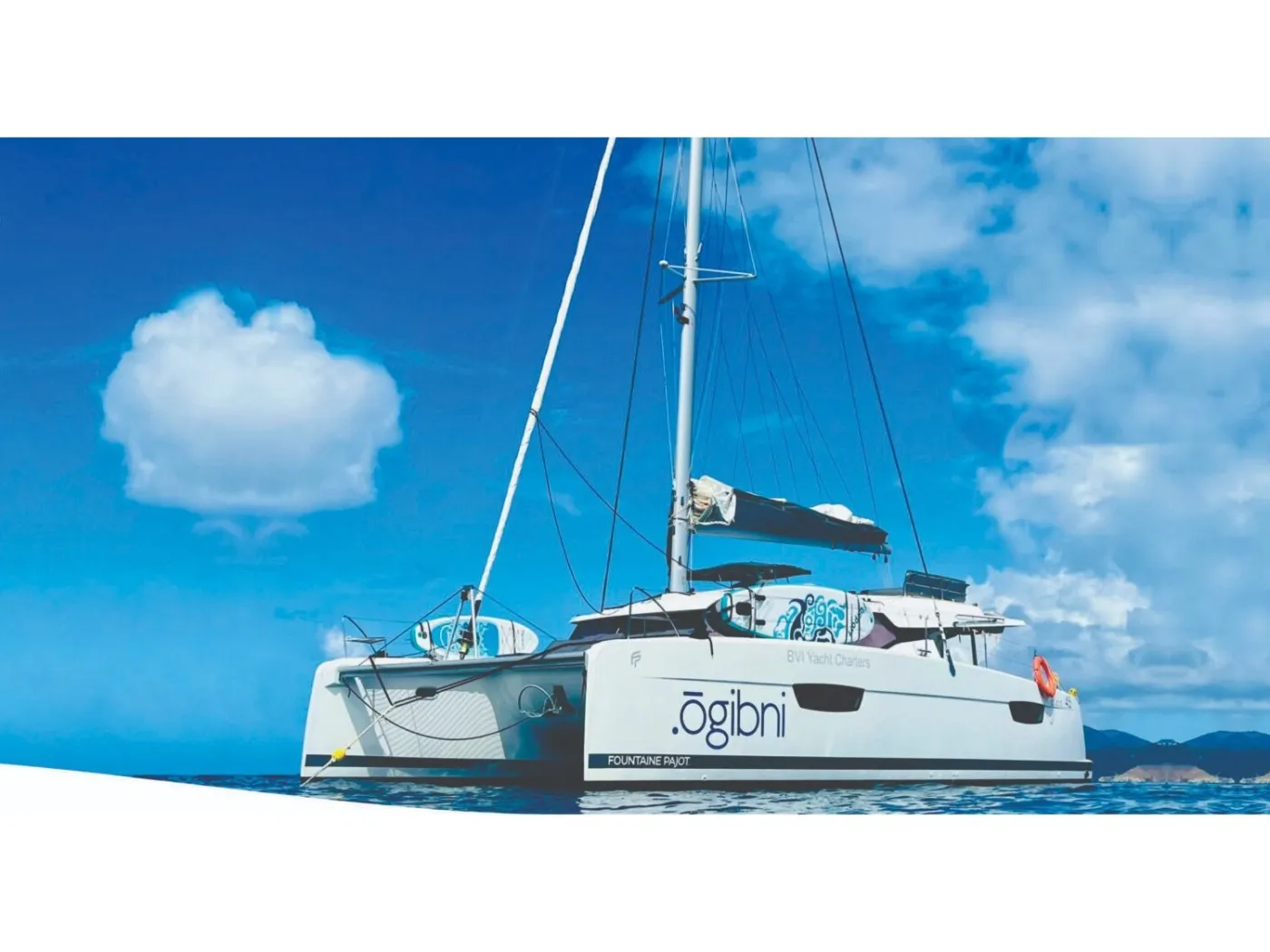 Ogibni - Catamaran in Road Town