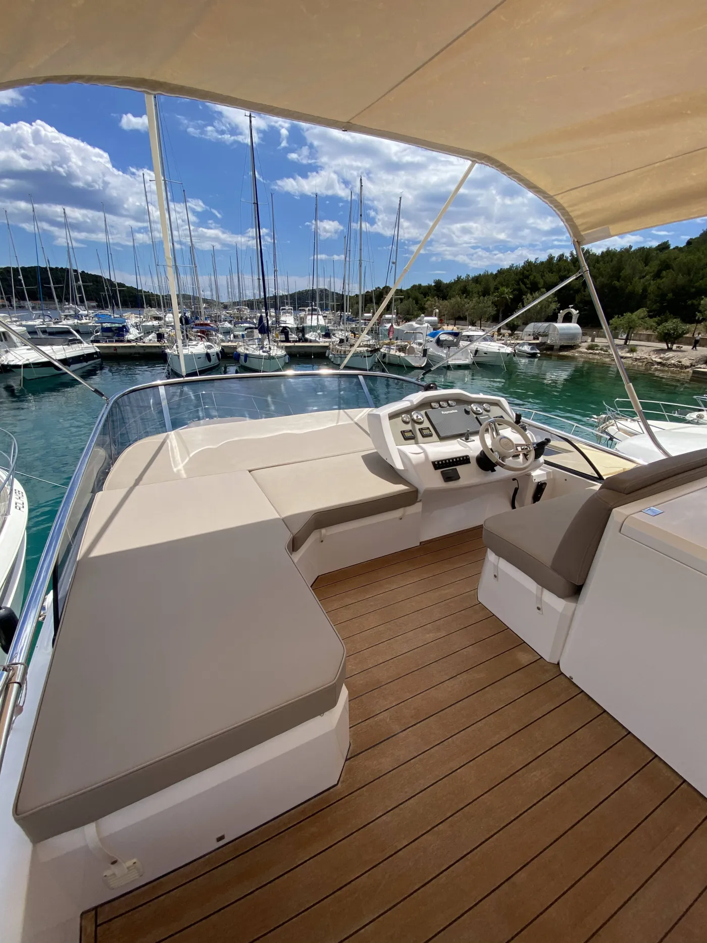 SID ONE - Motor Yacht in Šibenik