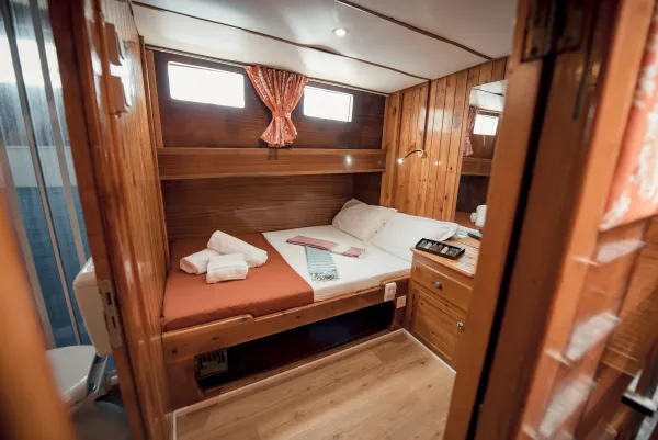 KAPTAN YILMAZ II (7 cabins + 1 bookable as extra)