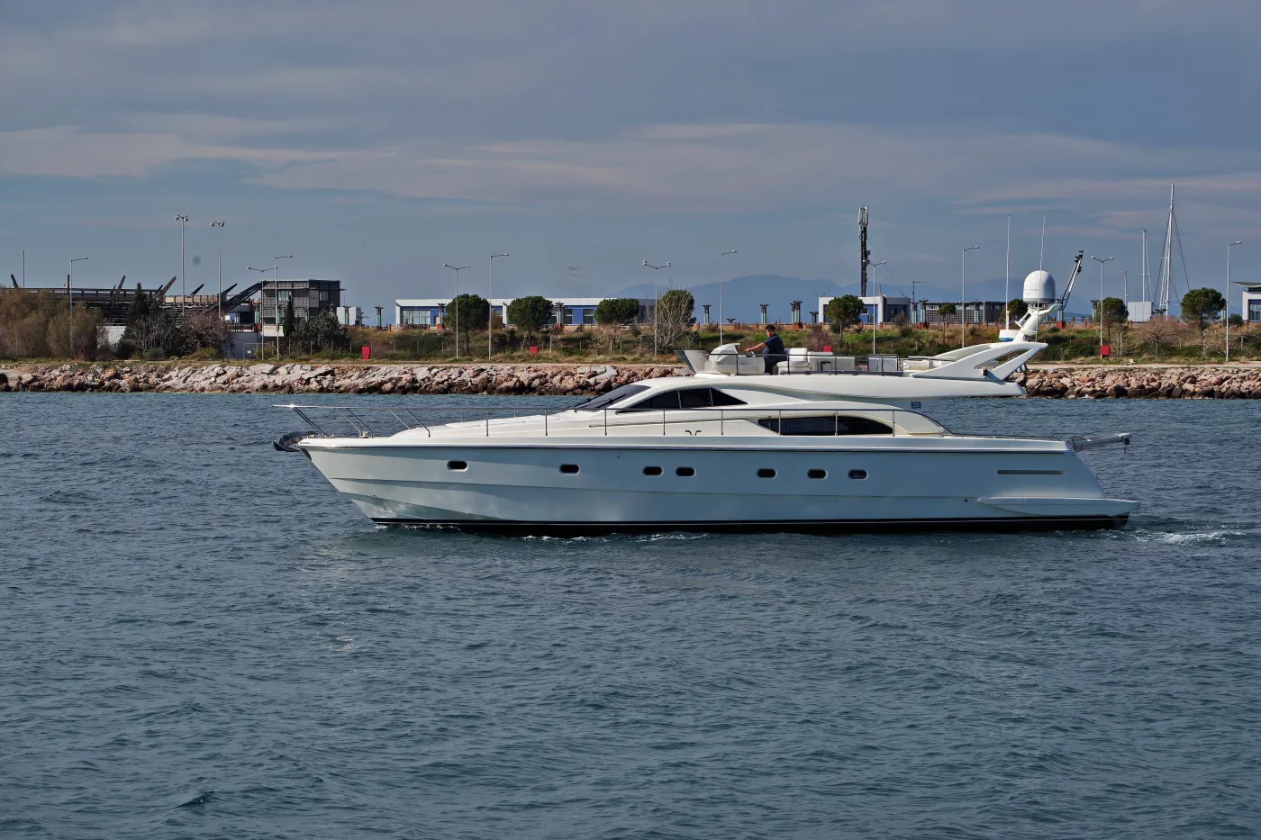 Palmyra - Motor Yacht in Glifada