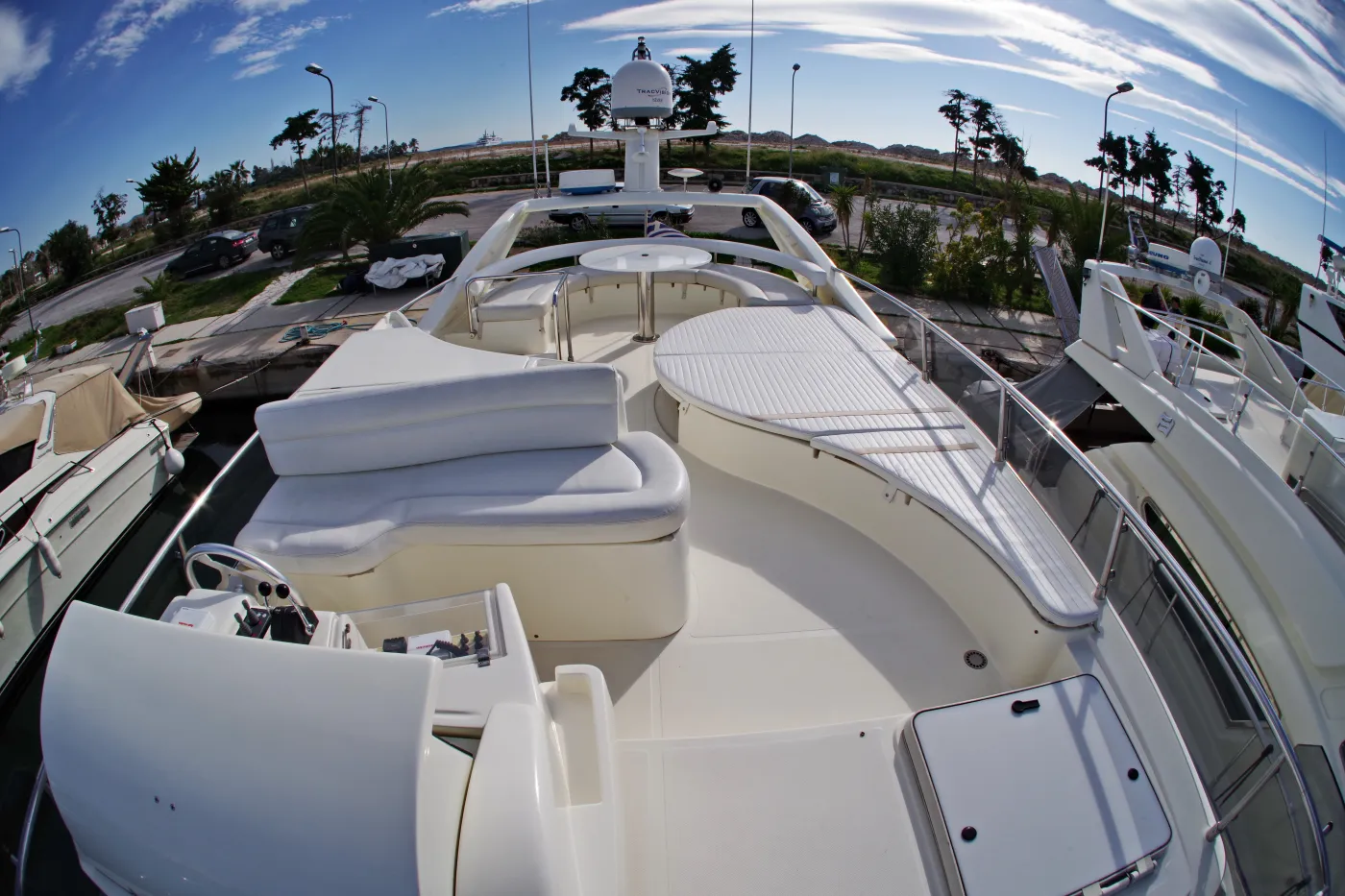 Palmyra - Motor Yacht in Glifada
