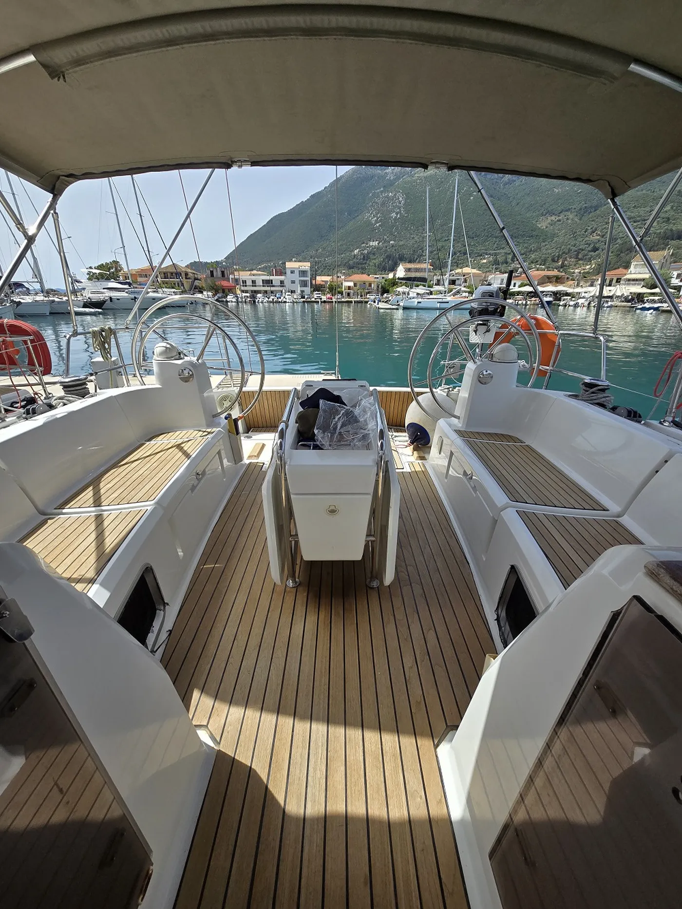 Electra - Sailboat in Kallithea